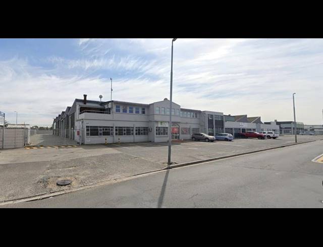 INDUSTRIAL PROPERTY TO RENT IN EPPING